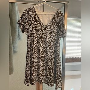 Cheetah print black and white ruffle sleeve dress